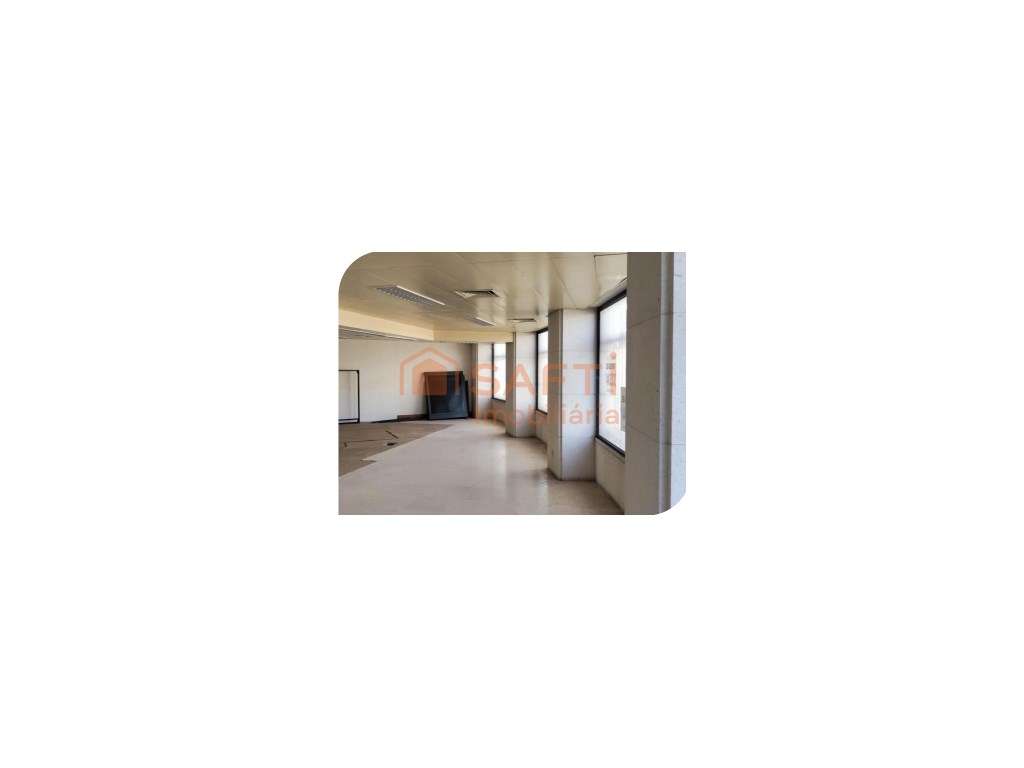 Espaço Comercial - Grande imagem: 2/8