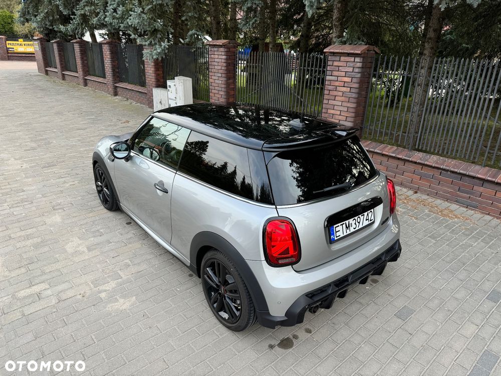 MINI Cooper John Works Trim - 24