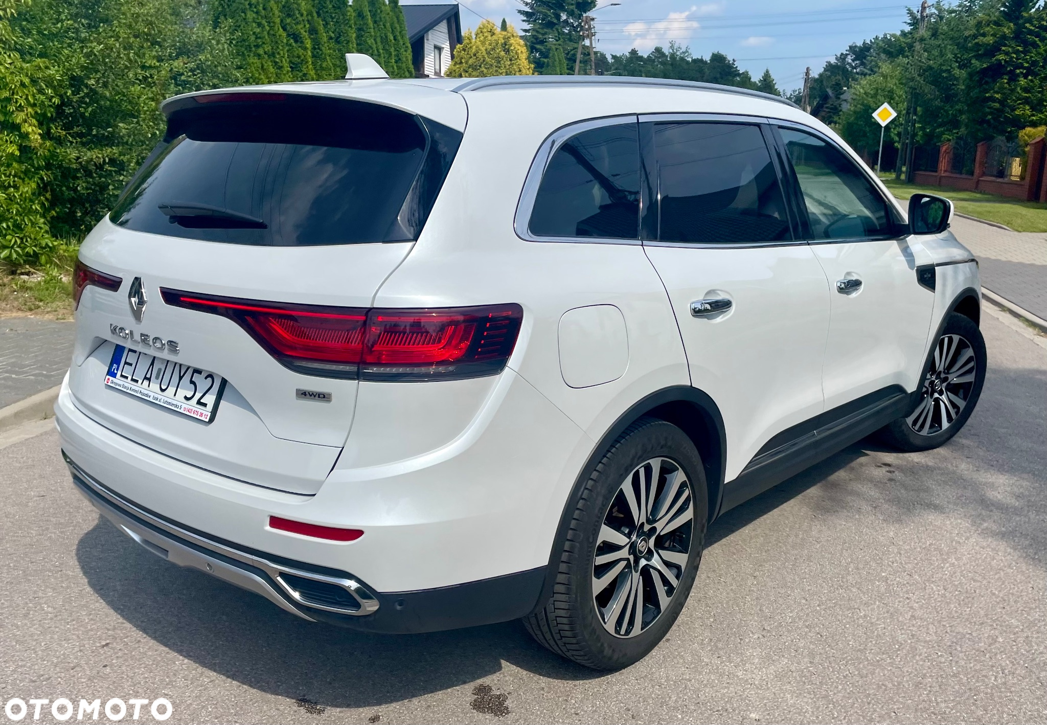 Renault Koleos 2.0 Blue dCi Initiale Paris 4x4 X-Tronic - 21