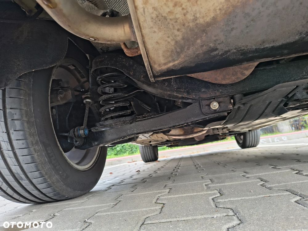 Ford Kuga 1.5 EcoBoost FWD Titanium ASS - 14
