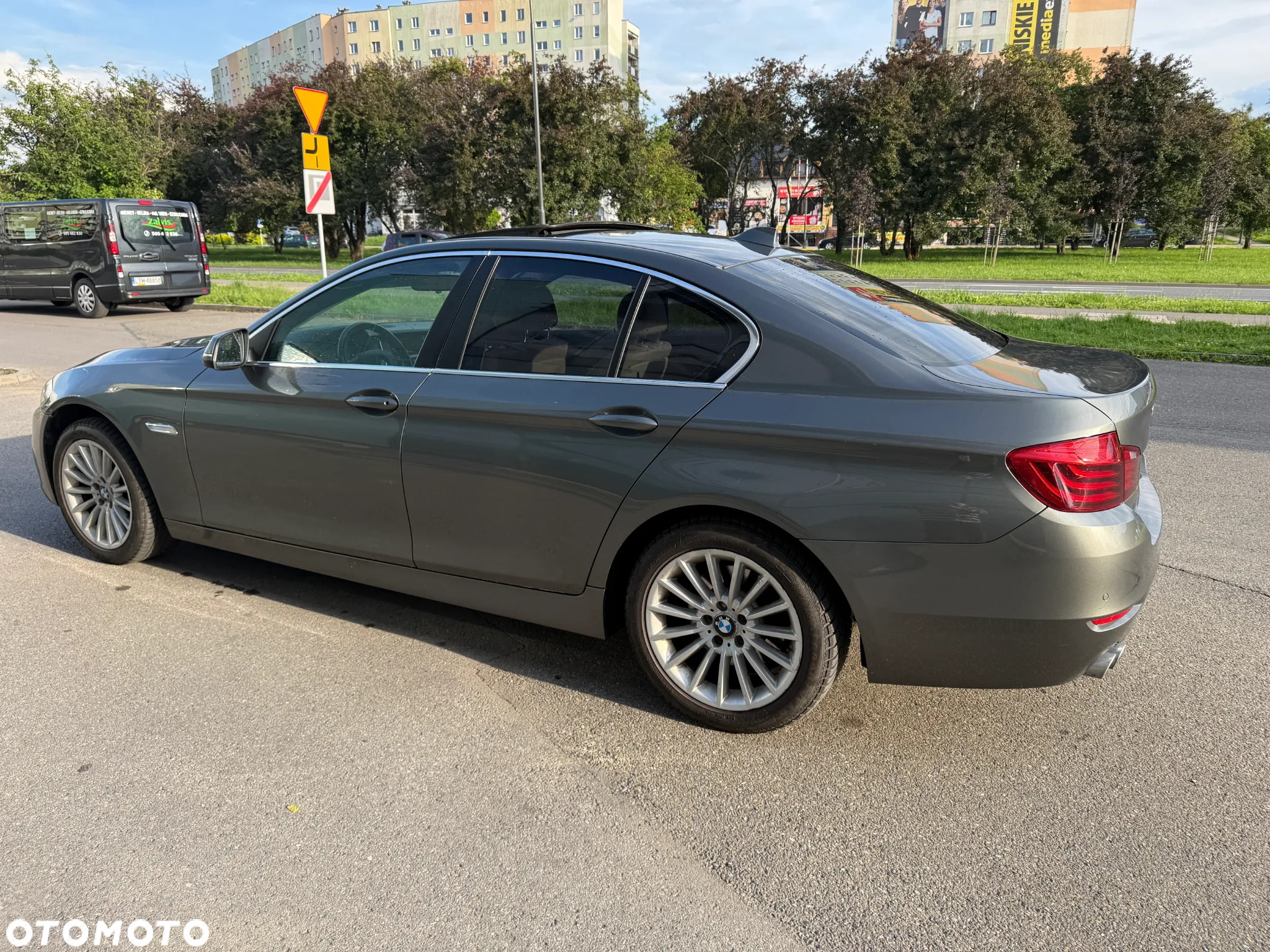 BMW Seria 5 518d - 5