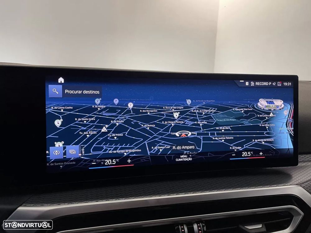 BMW 320 e Pack Desportivo M Auto - 26