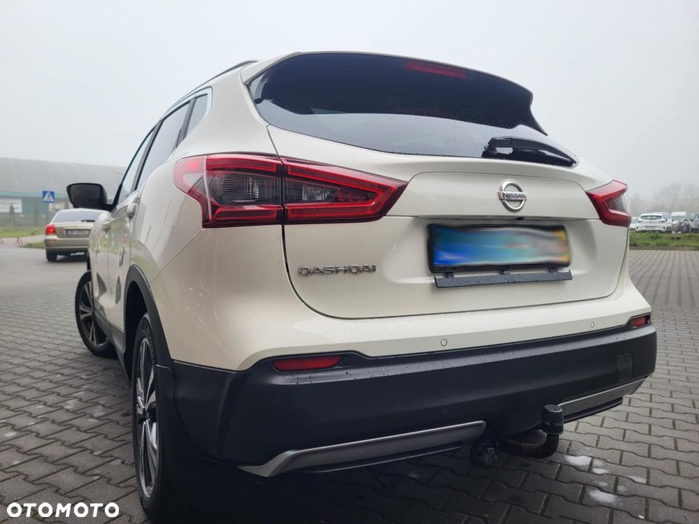Nissan Qashqai 1.2 DIG-T N-Connecta - 28