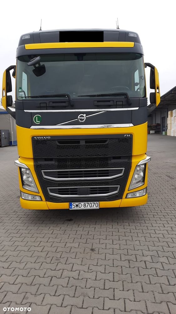 Volvo FH - 1