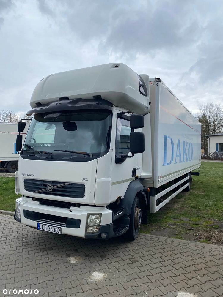 Volvo FL - 4