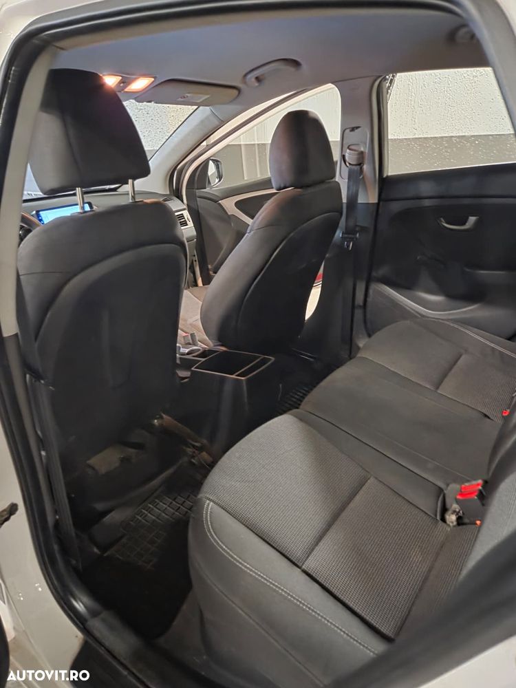 Hyundai i30 - 18