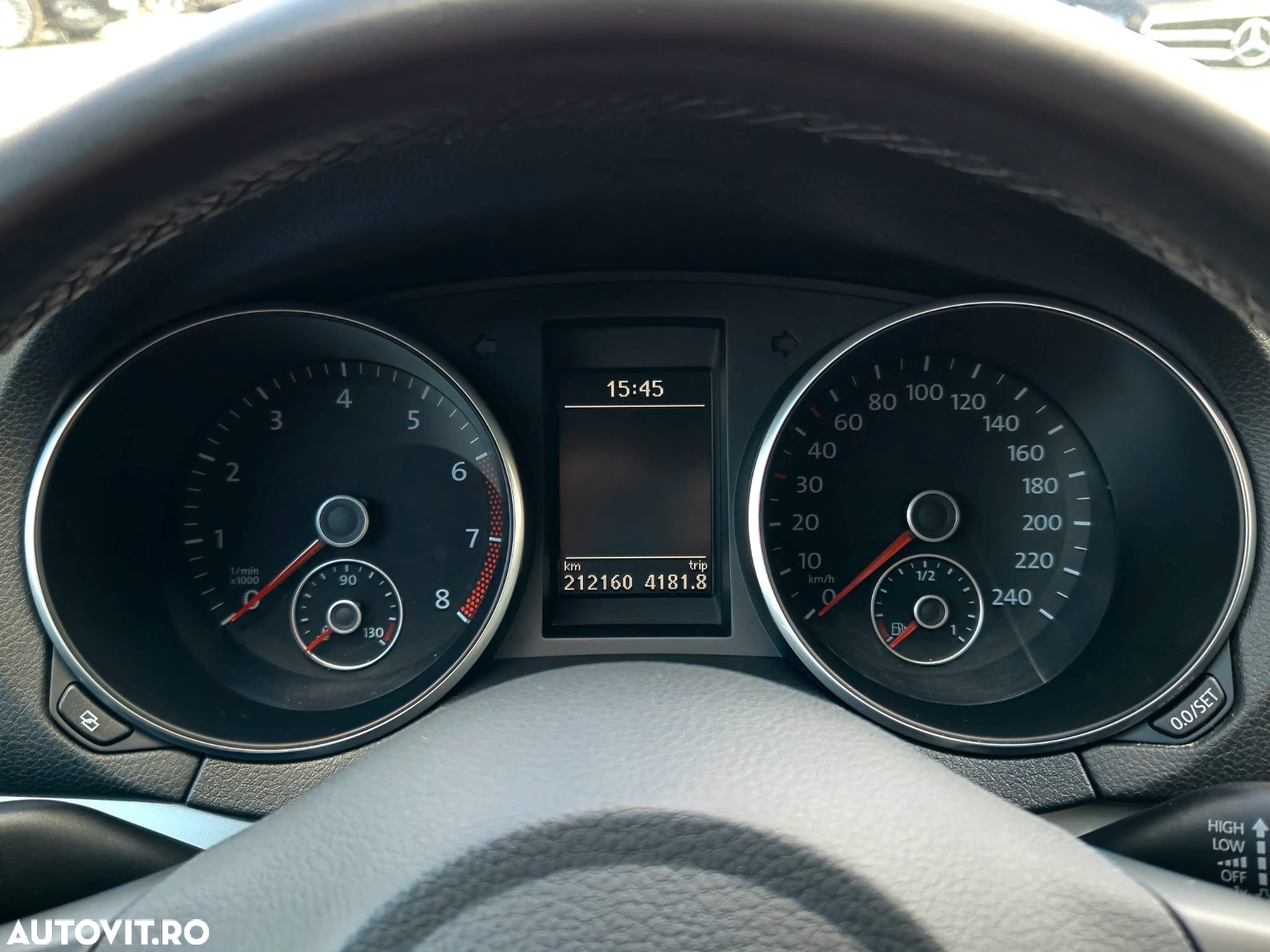 Volkswagen Golf 1.4 TSI Highline - 12