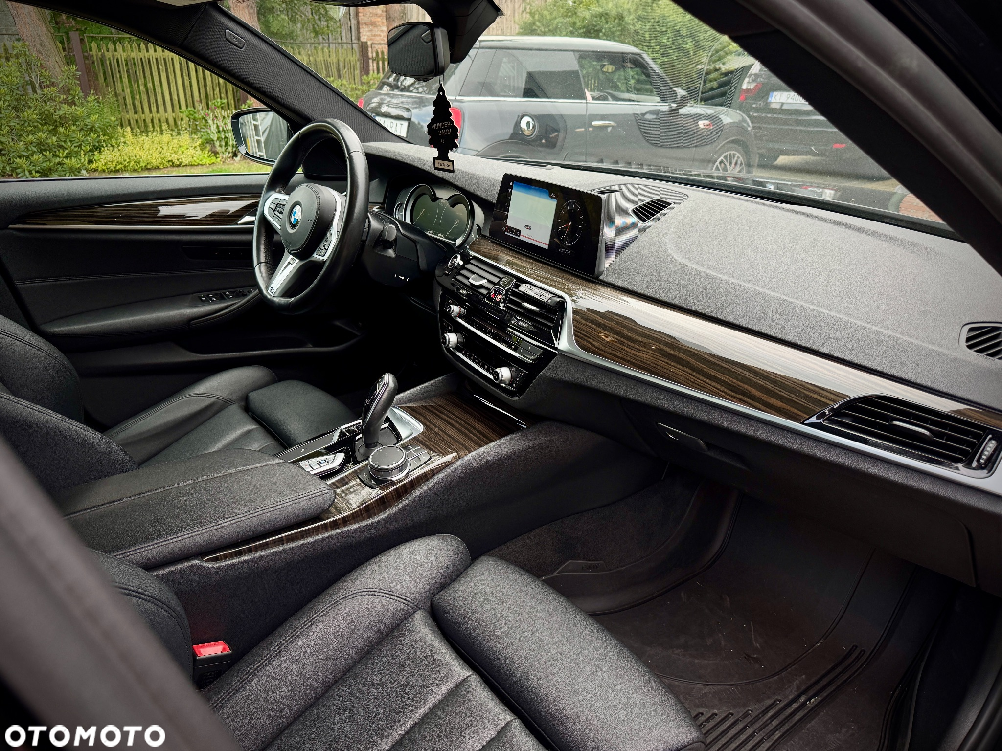 BMW Seria 5 ver-530i-xdrive-m-sport-edition - 12