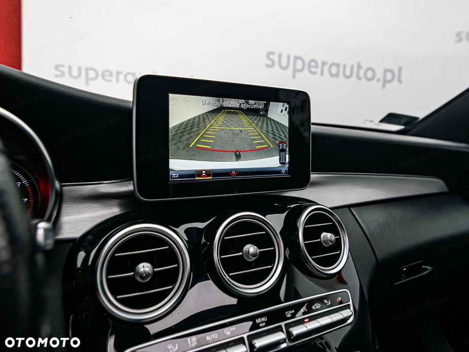 Mercedes-Benz Klasa C 300 9G-TRONIC - 20