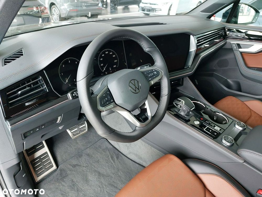 Volkswagen Touareg - 10