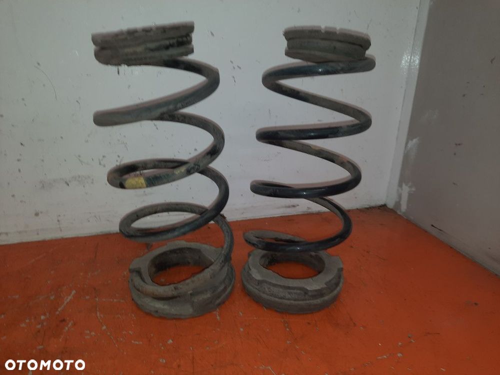 FIAT GRANDE PUNTO III 05-10 SPRĘŻYNY TYŁ KOMPLET - 1