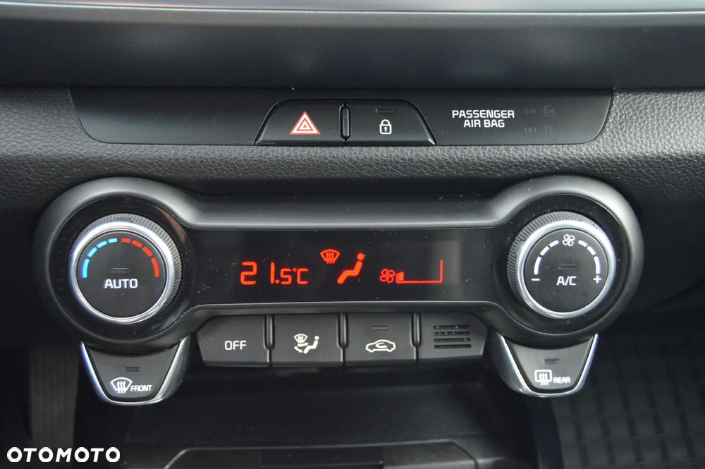 Kia Stonic 1.6 CRDi SCR XL - 30