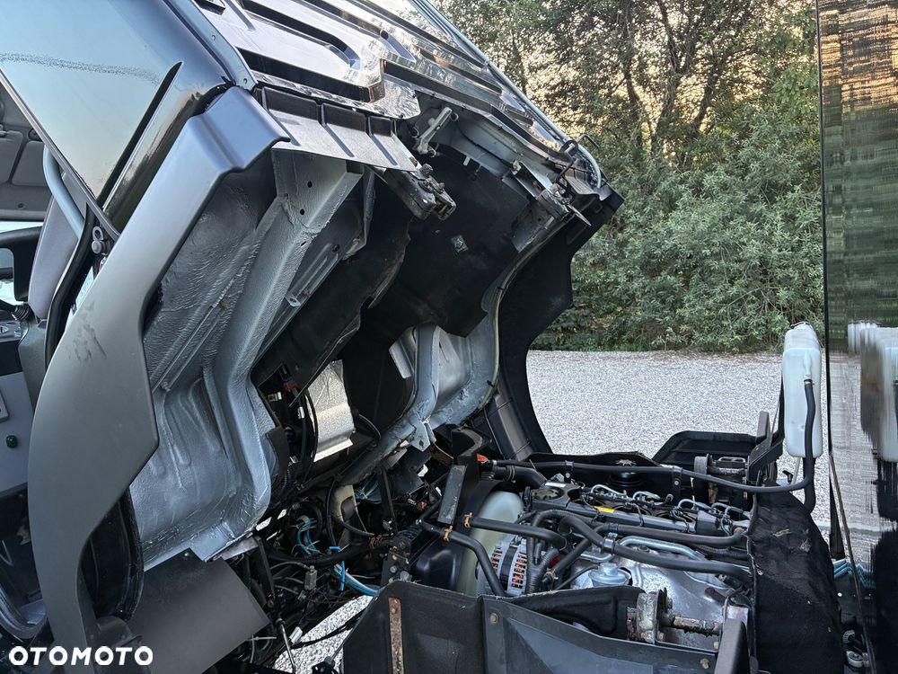 Nissan Atleon Klima Kontener 10 Euro Palet 3.0 150 koni - 13