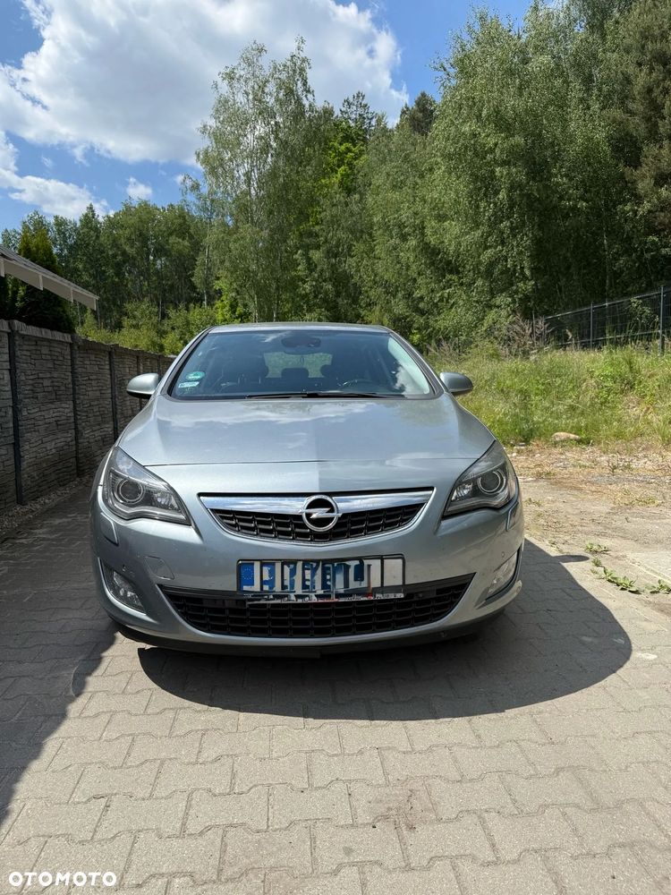 Opel Astra 2.0 CDTI Sport - 1