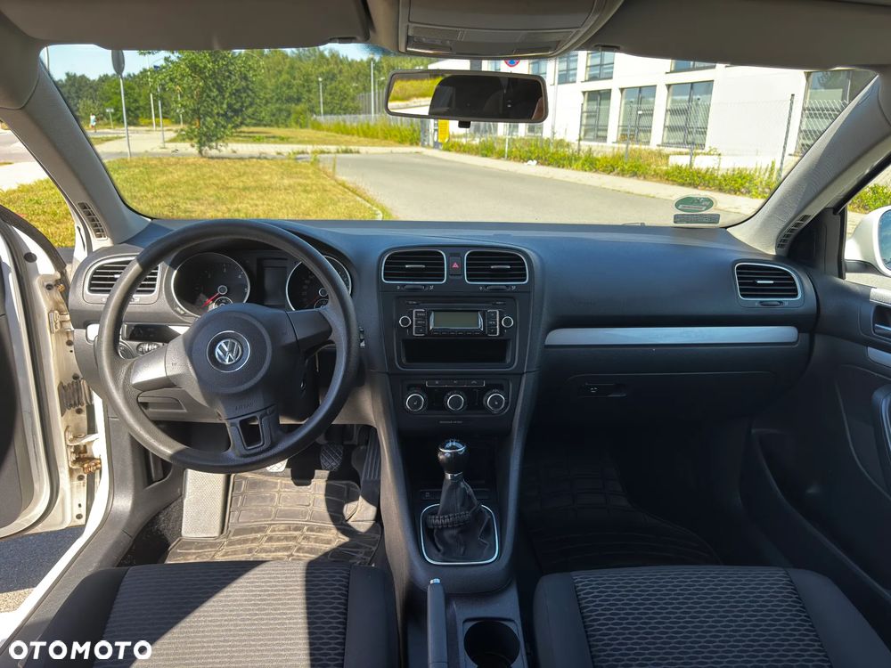 Volkswagen Golf 1.6 TDI Comfortline - 14