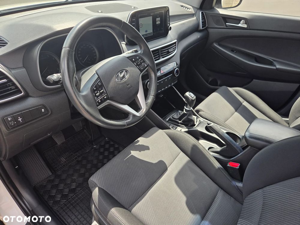 Hyundai Tucson 1.6 Turbo 2WD Style - 10