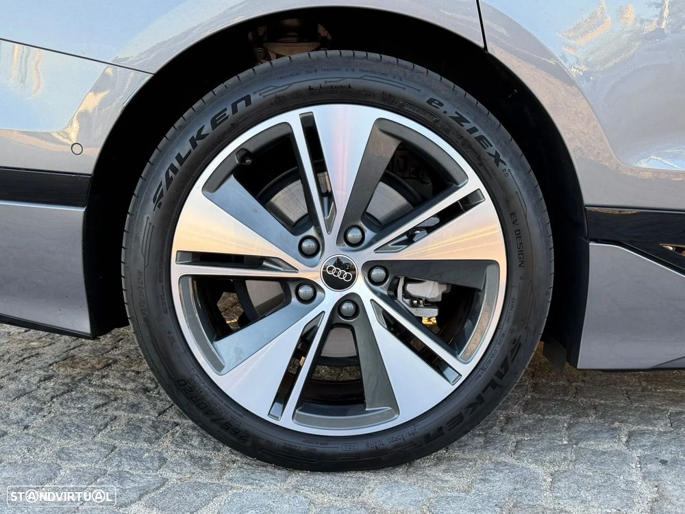 Audi A6 Avant e-tron - 23