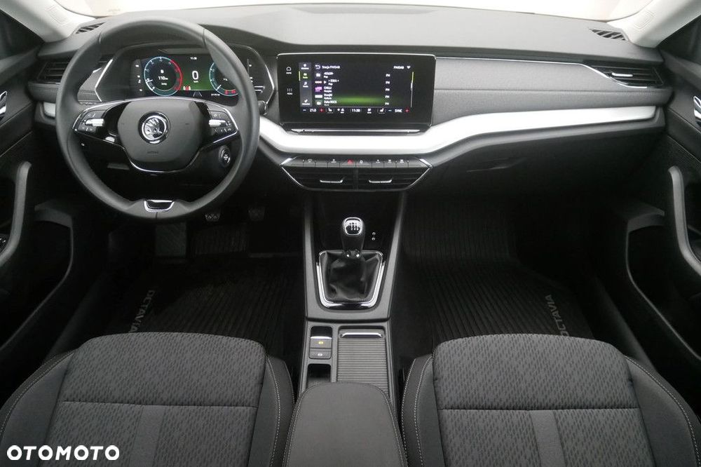 Skoda Octavia 2.0 TDI Style - 8