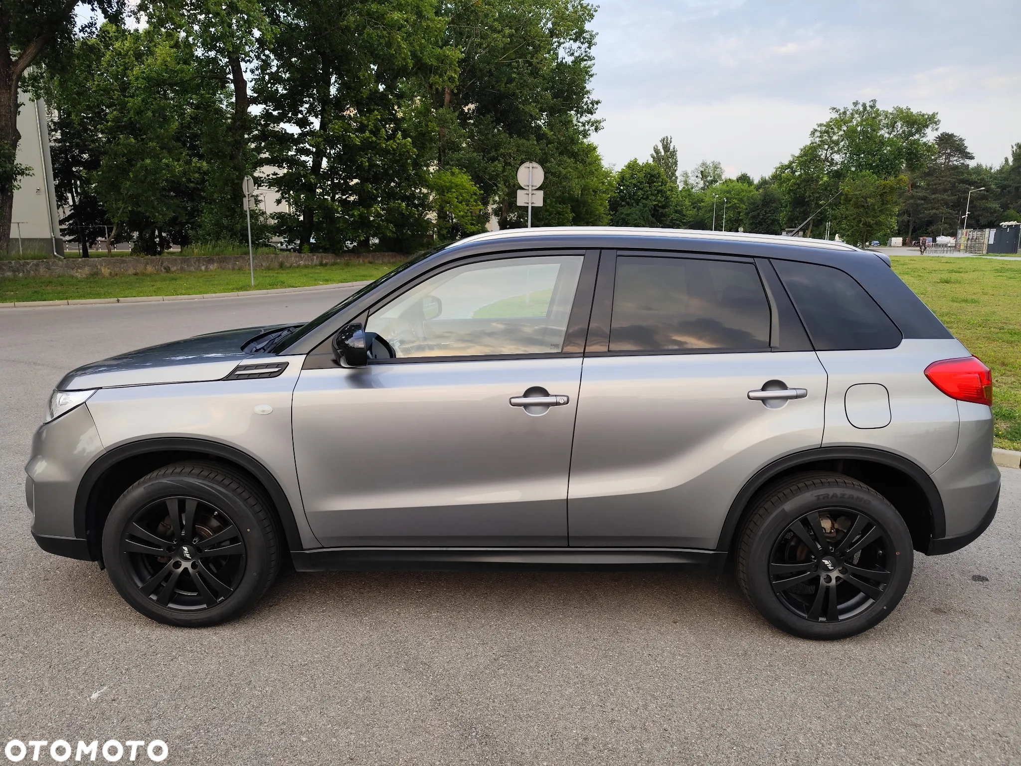 Suzuki Vitara 1.6 DDiS (4x2) Comfort - 2