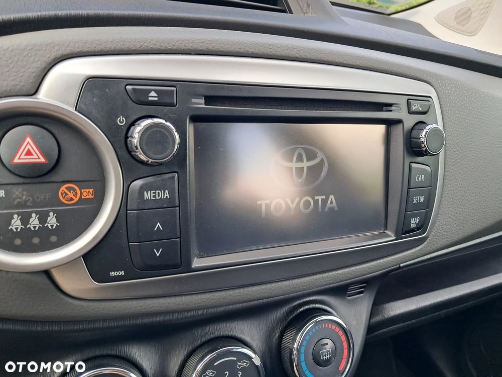 Toyota Yaris 1.0 Life - 22