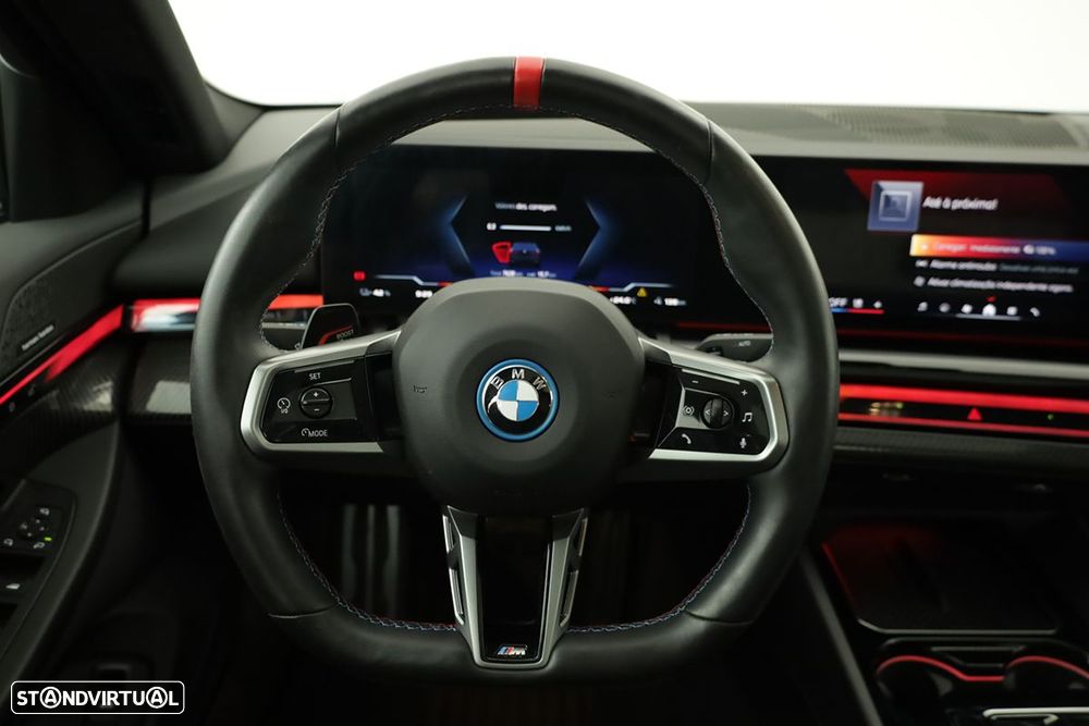 BMW i5 M60 xDrive - 17