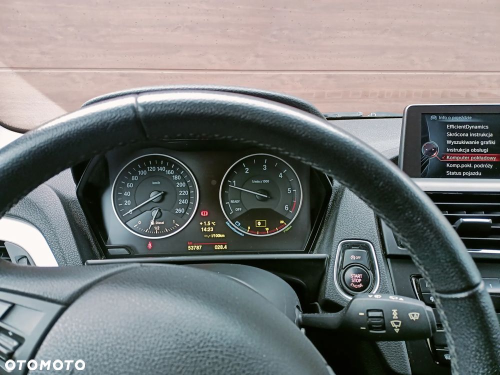 BMW Seria 1 118d DPF - 8