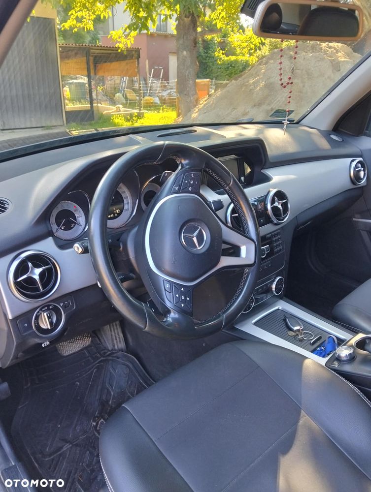 Mercedes-Benz GLK - 10
