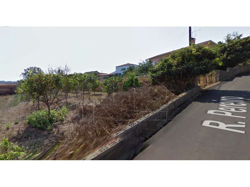 Terreno para construção de moradia isolada - Grande imagem: 2/5