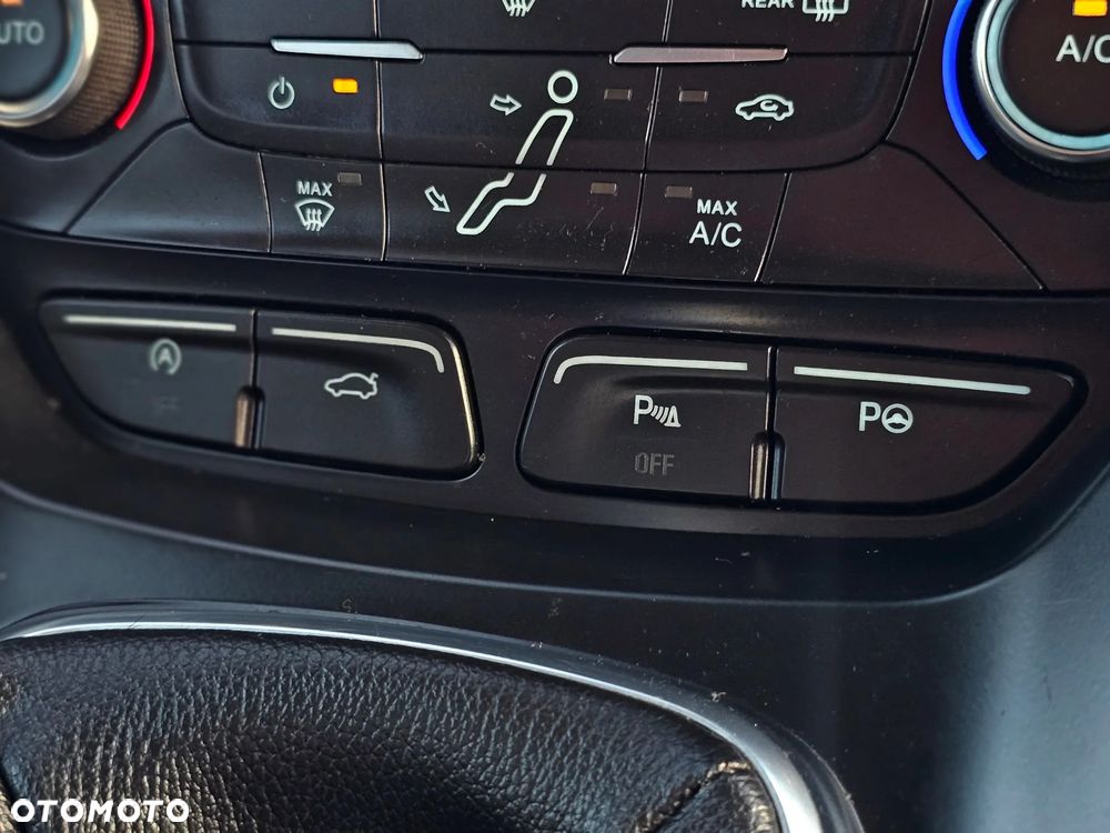 Ford C-MAX 1.5 TDCi Start-Stop-System Titanium - 20