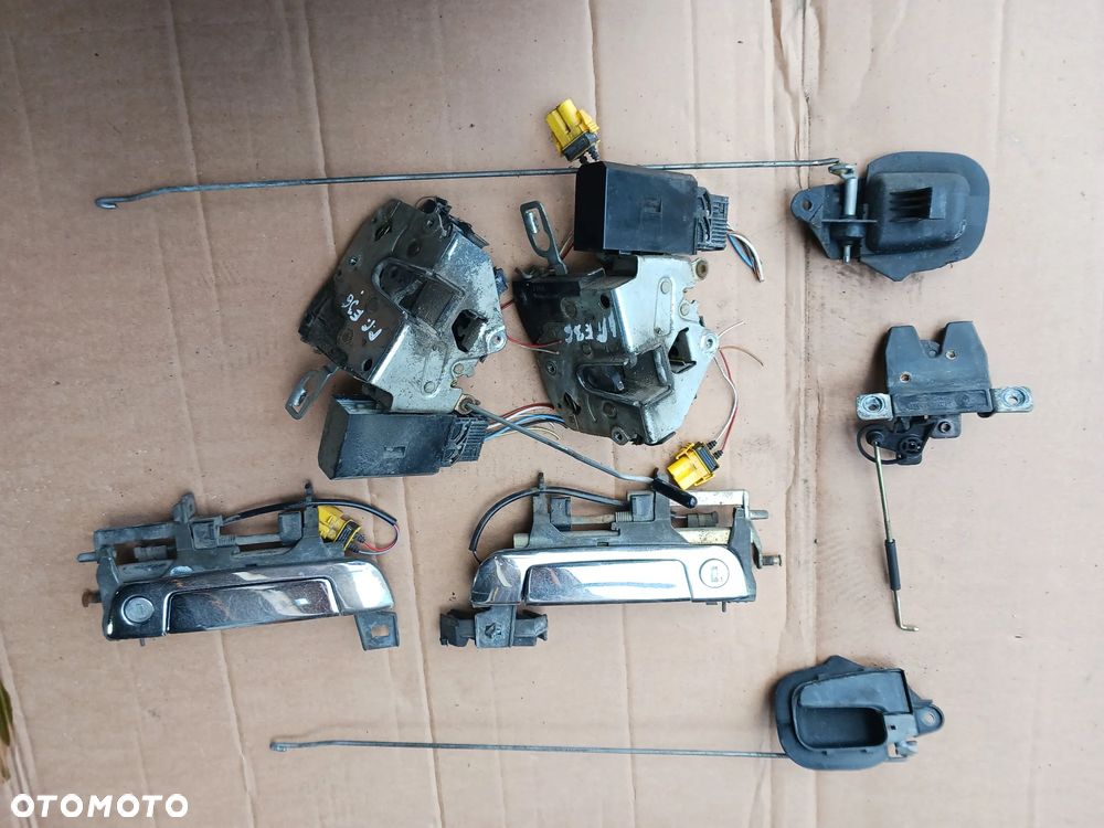 Klamka zewnętrzna drzwi BMW e36 318 Compact prawa lewa Chrom zamek drzwi zamek klapy
