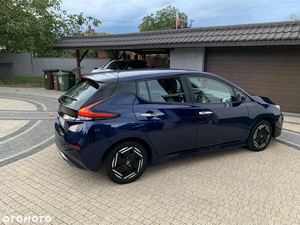 Nissan Leaf 40 kWh TEKNA - 3