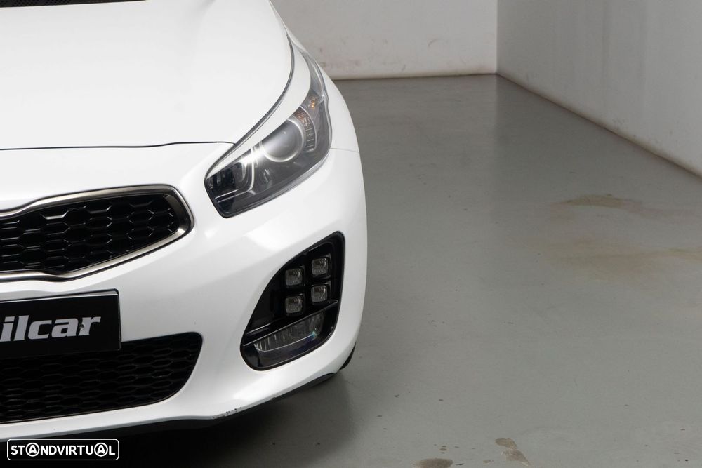 Kia Ceed SW 1.6 CRDi GT Line - 19