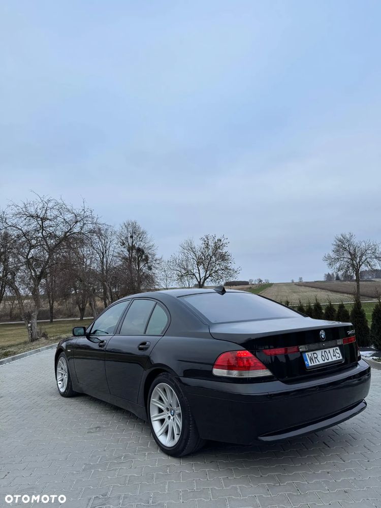 BMW Seria 7 740d - 3