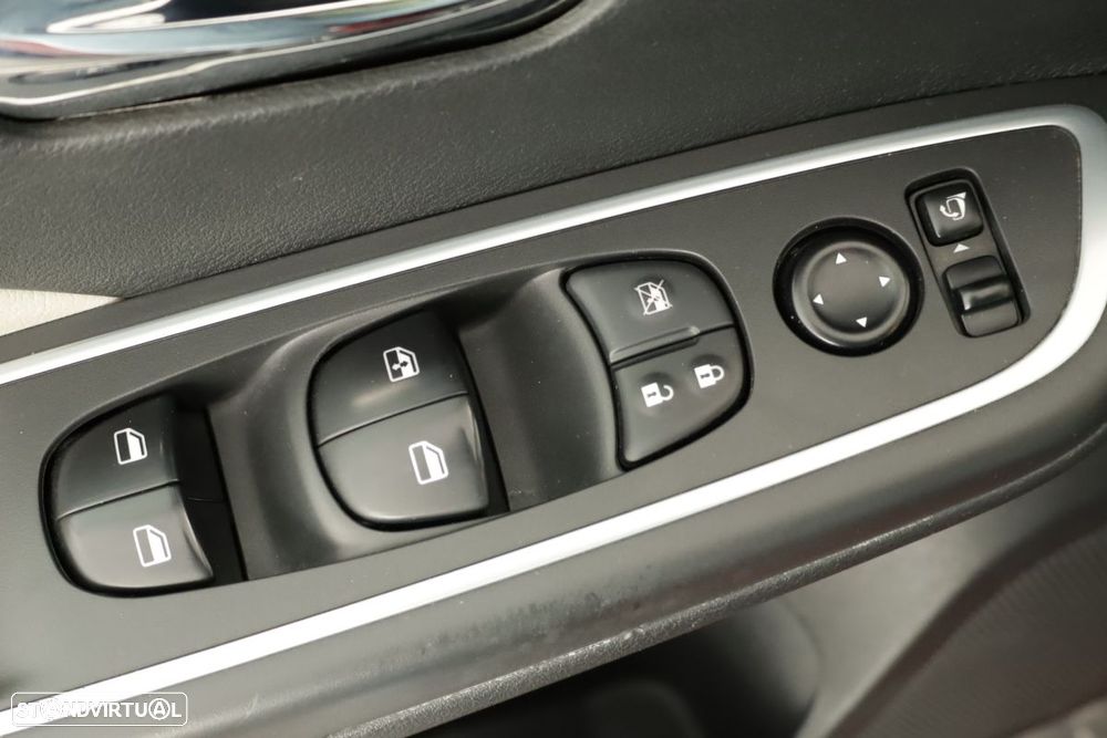 Nissan Micra 1.0 IG-T N-Design Black CVT - 20