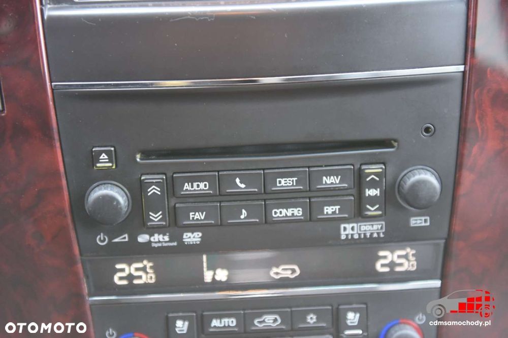 Cadillac Escalade - 31