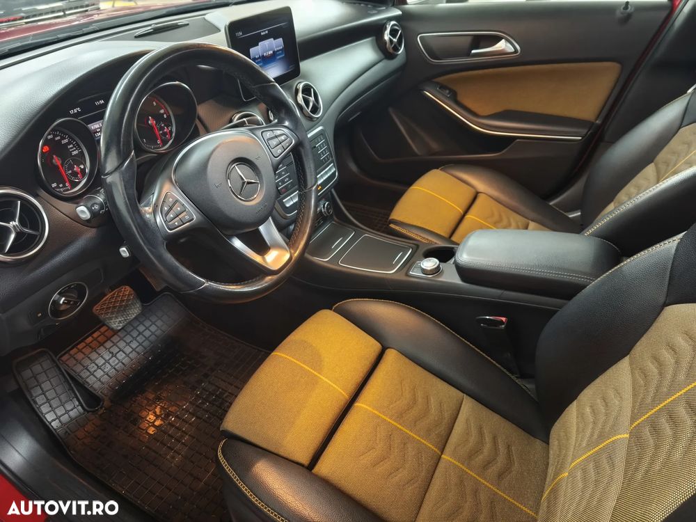 Mercedes-Benz GLA 200 d 4MATIC Aut. - 14