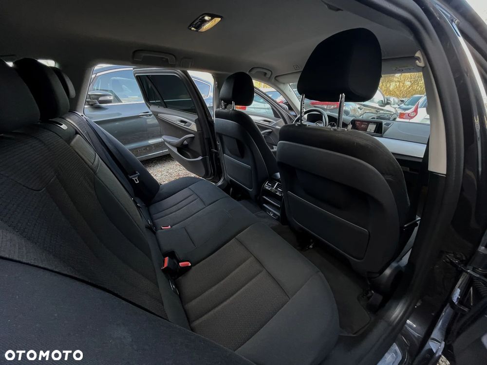 BMW Seria 5 520d - 17