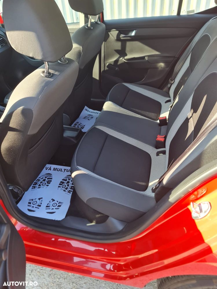 Skoda Fabia 1.0 TSI Ambition - 6