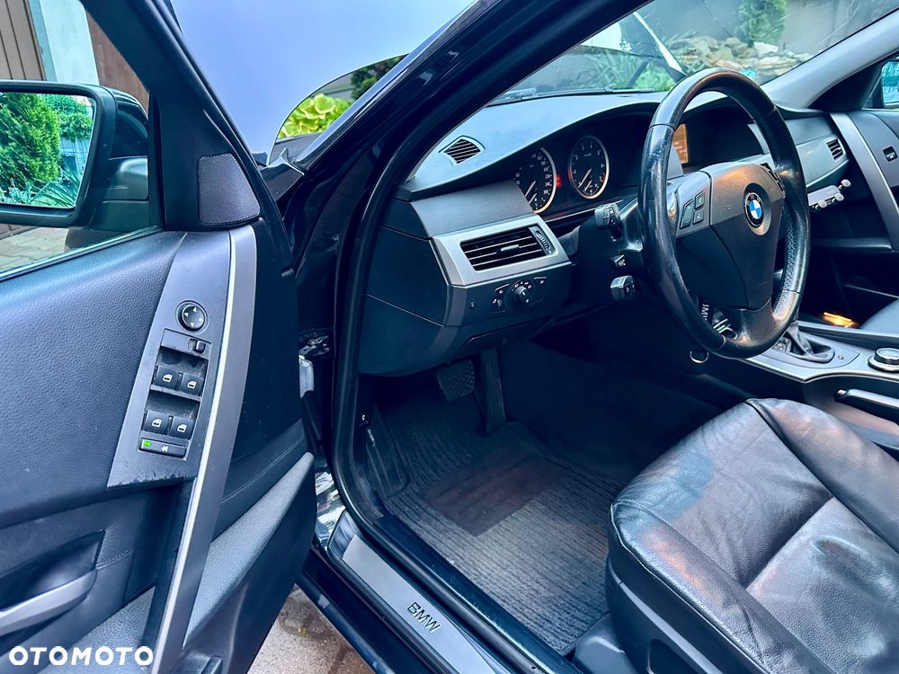 BMW Seria 5 - 33