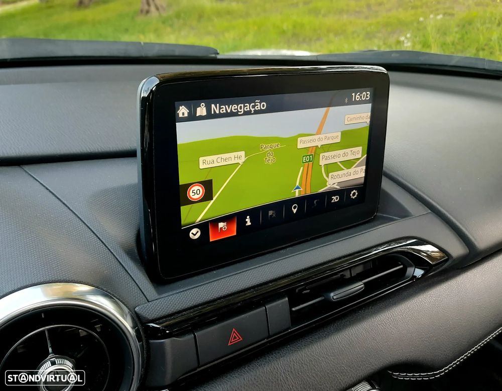 Mazda MX-5 1.5 RF Sky-G Exclusive Line - 21