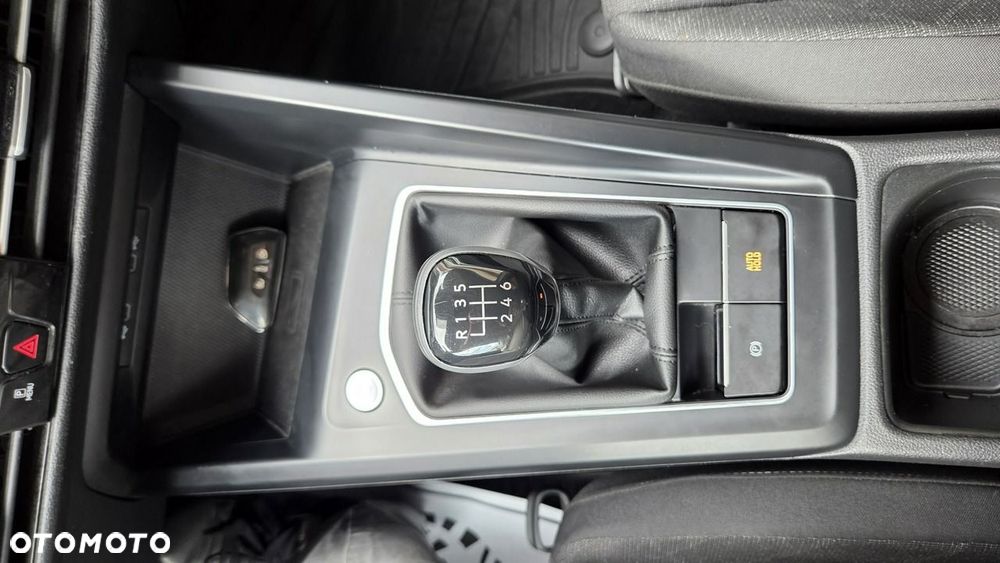 Volkswagen Golf 1.5 TSI OPF Life - 27