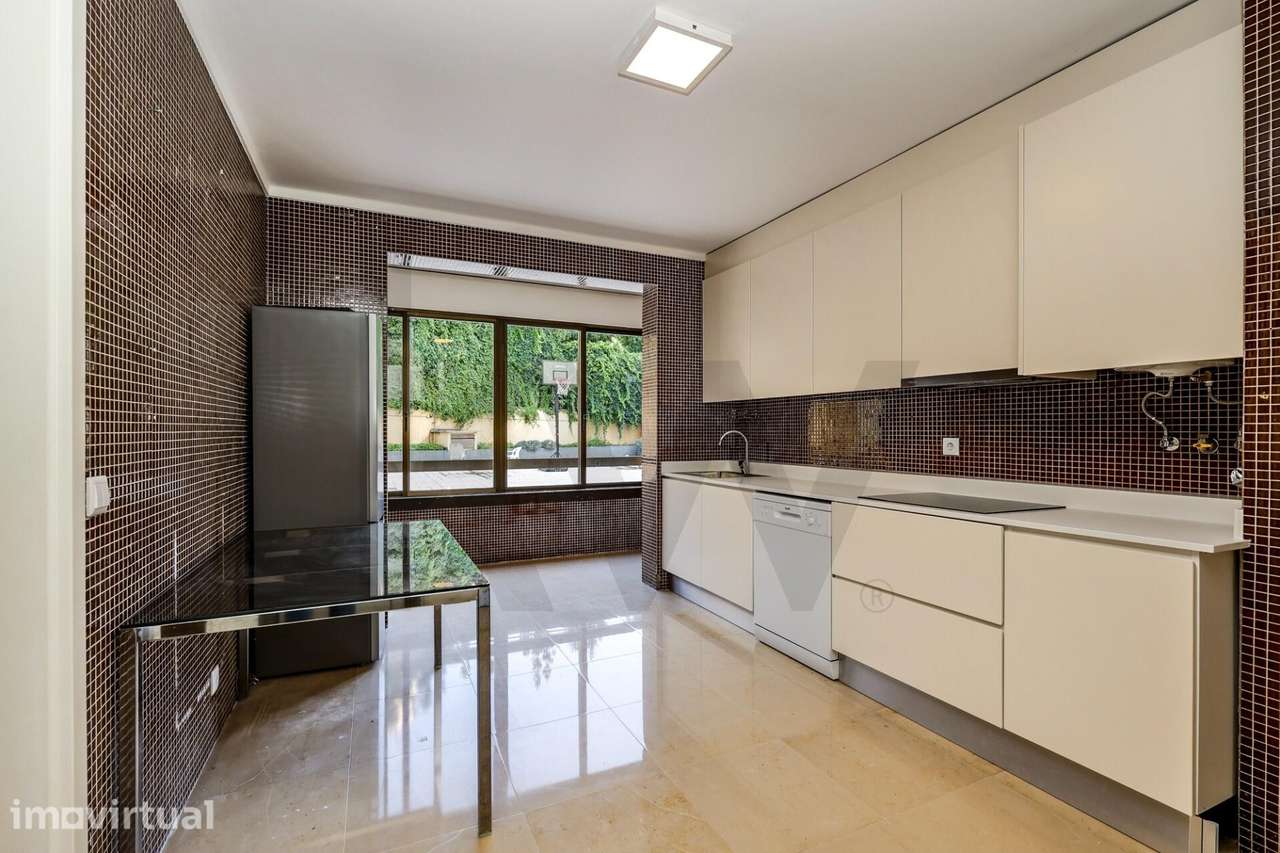 Apartamento T1 para arrendamento nas Laranjeiras - Grande imagem: 5/19