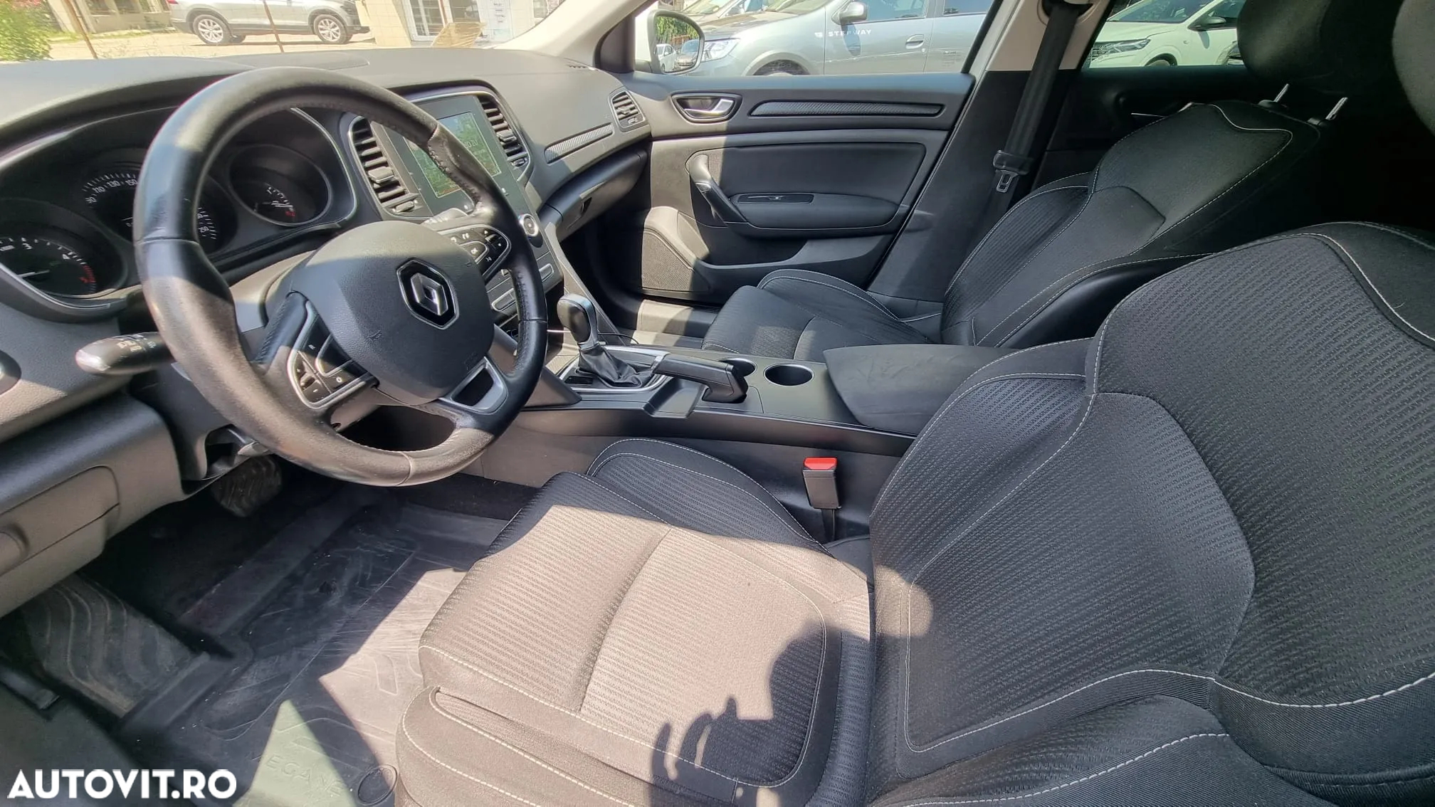 Renault Megane Energy dCi EDC Zen - 10