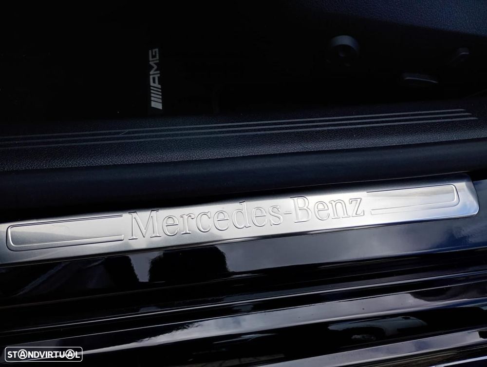 Mercedes-Benz E 300 e AMG Line - 22