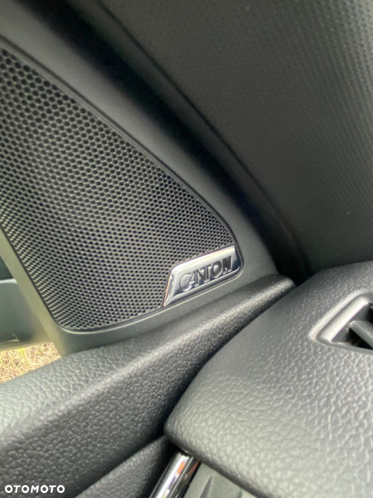 Skoda Octavia 2.0 TSI RS - 8