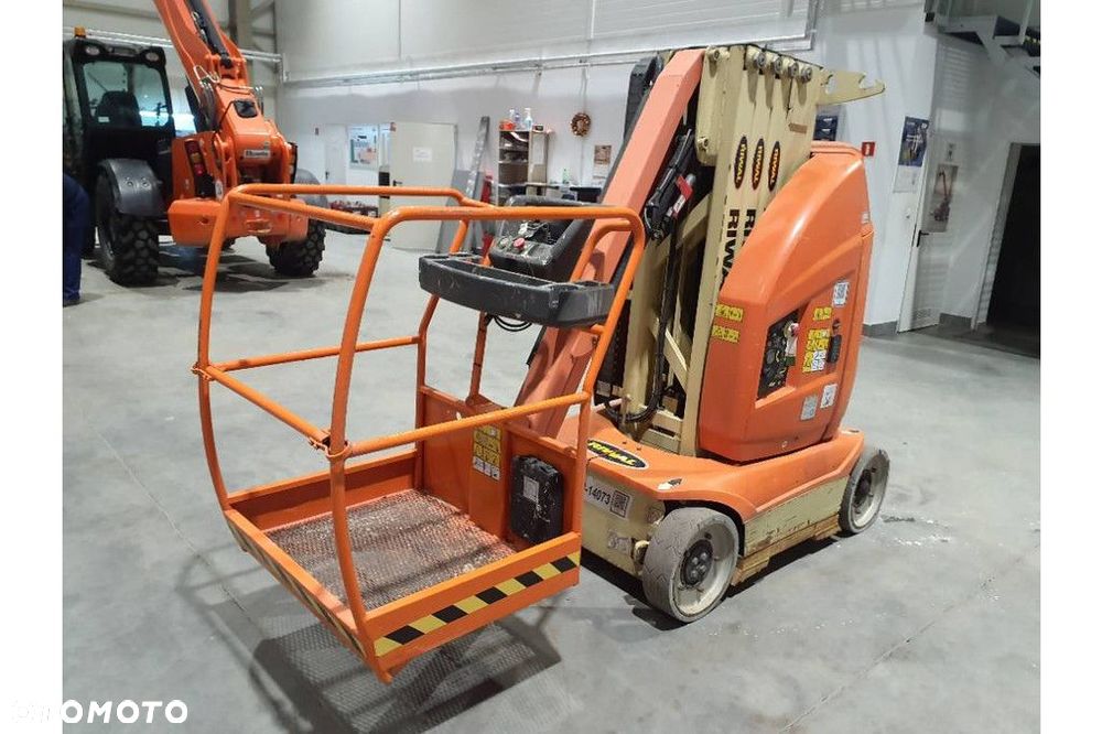 JLG T10E - 2