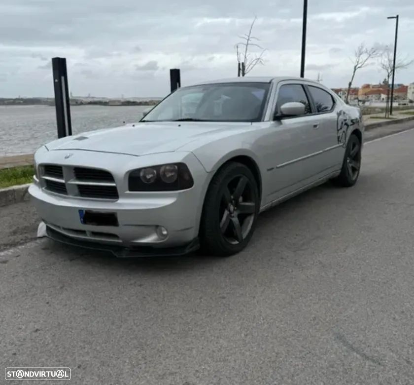 Dodge Charger - 3