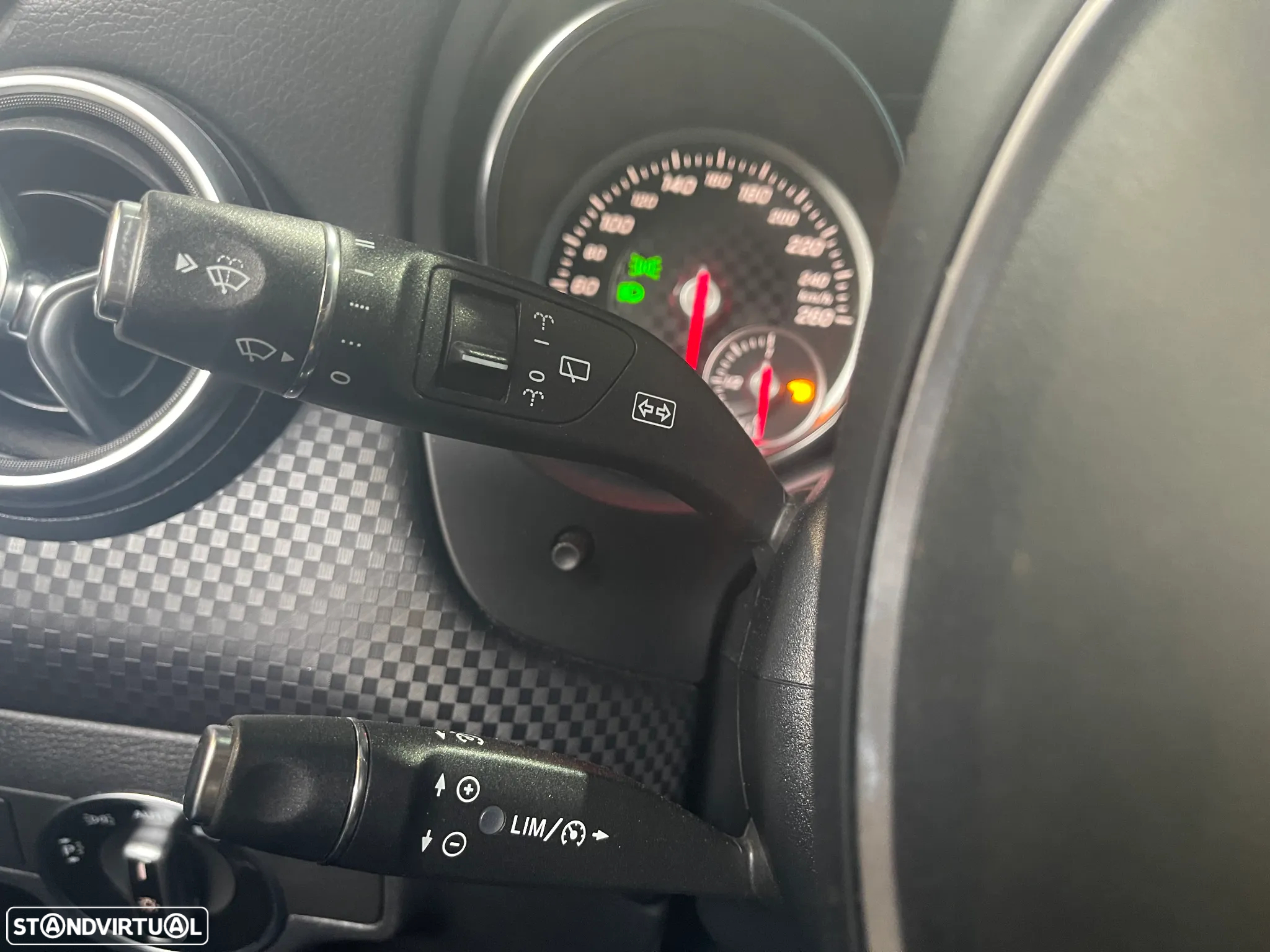 Mercedes-Benz A 200 CDI 7G-DCT - 37
