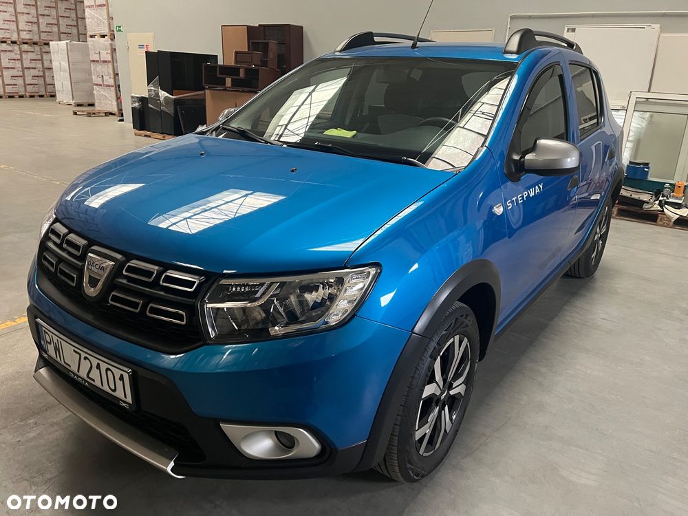 Dacia Sandero TCe 90 Celebration - 1