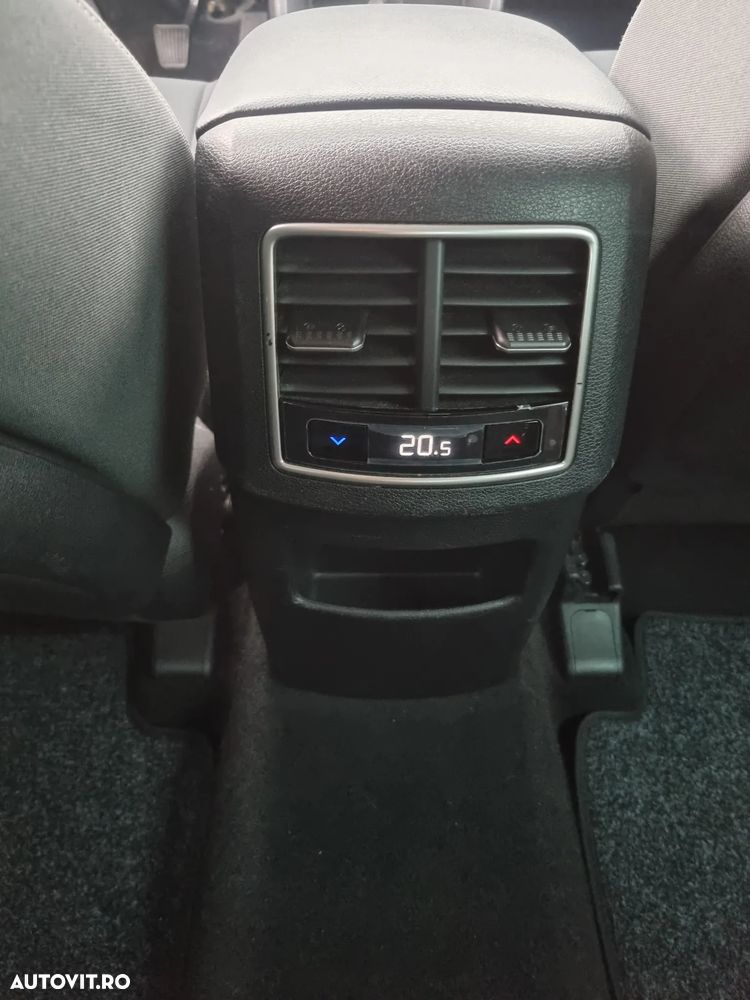 Kia Sportage 1.6 CRDI 2WD Eco-Dynamics+ (48V M-H) Vision - 12